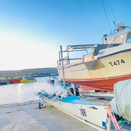 Village * Portmagee