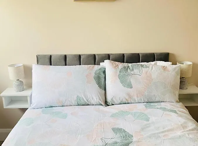 Apartament Village *